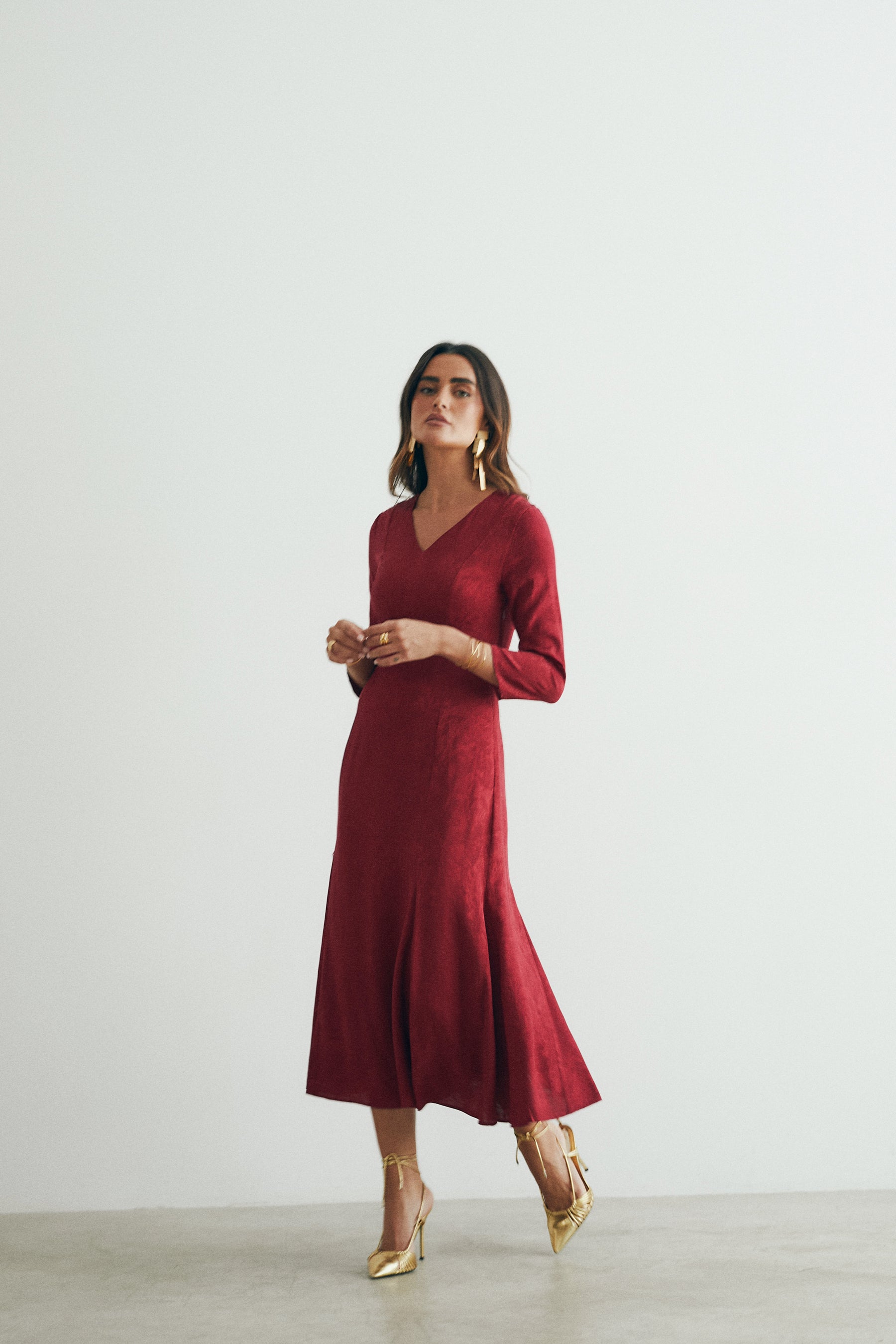 VESTIDO INÉS GRANATE