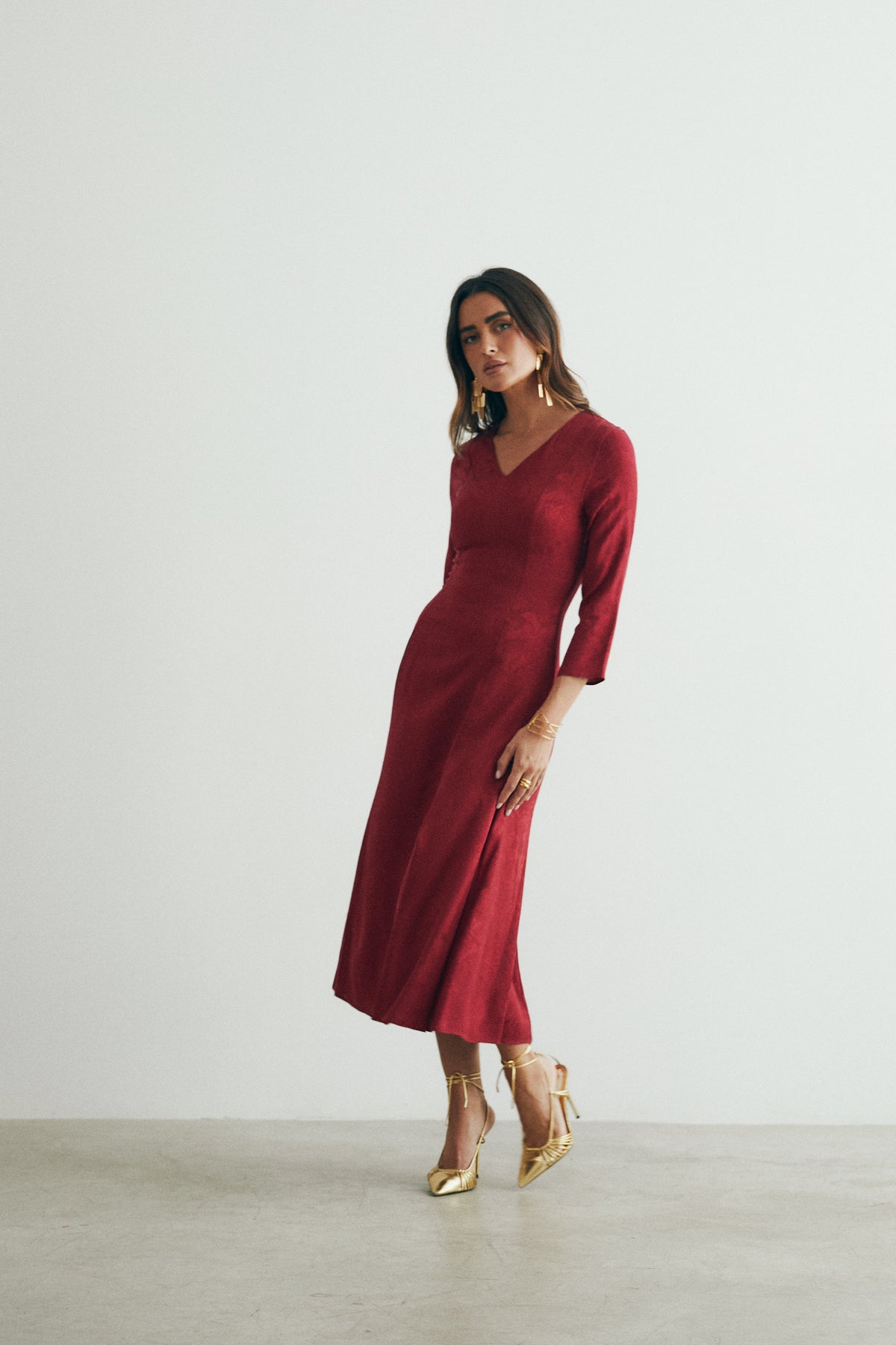 VESTIDO INÉS GRANATE