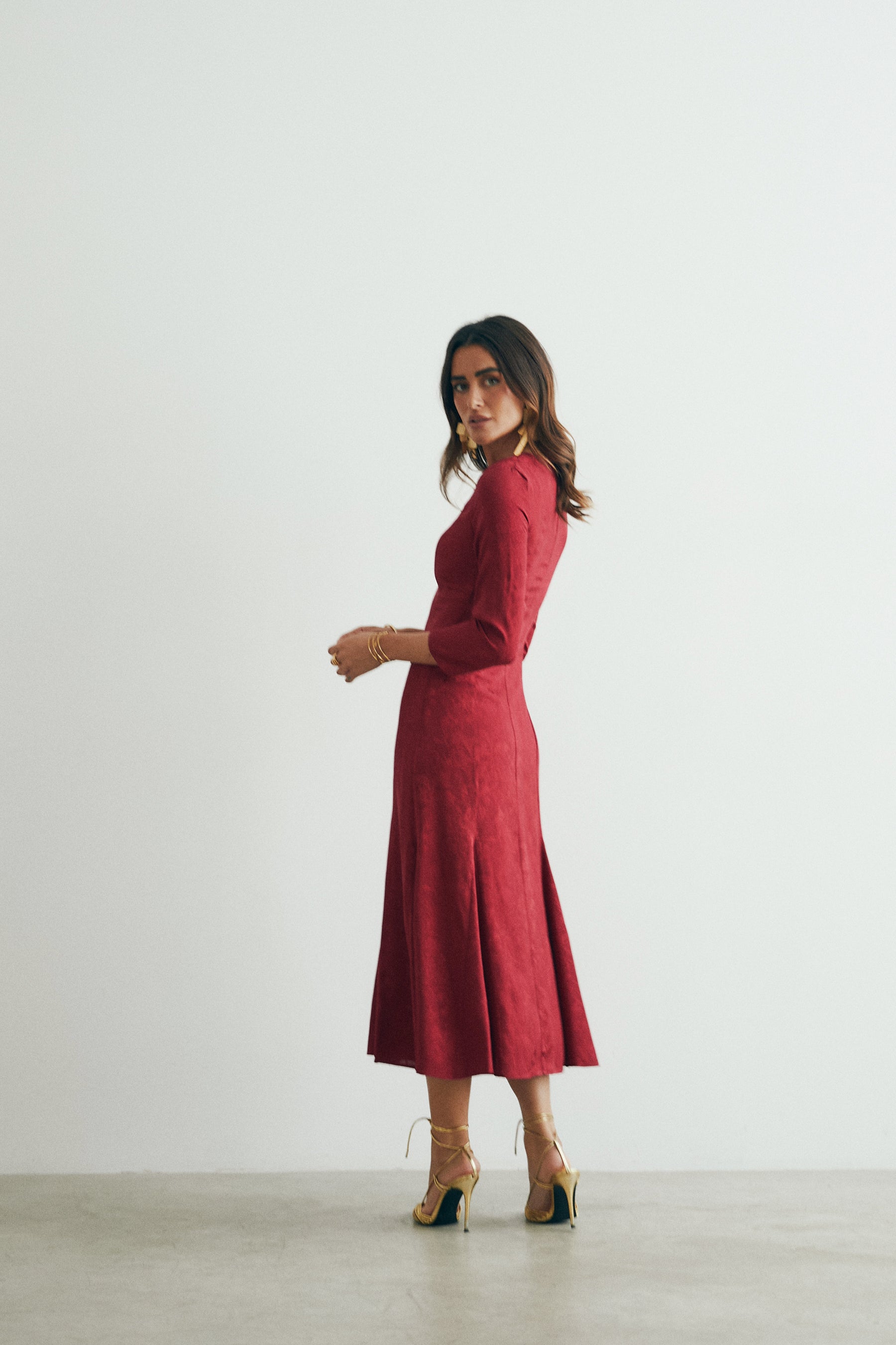 VESTIDO INÉS GRANATE