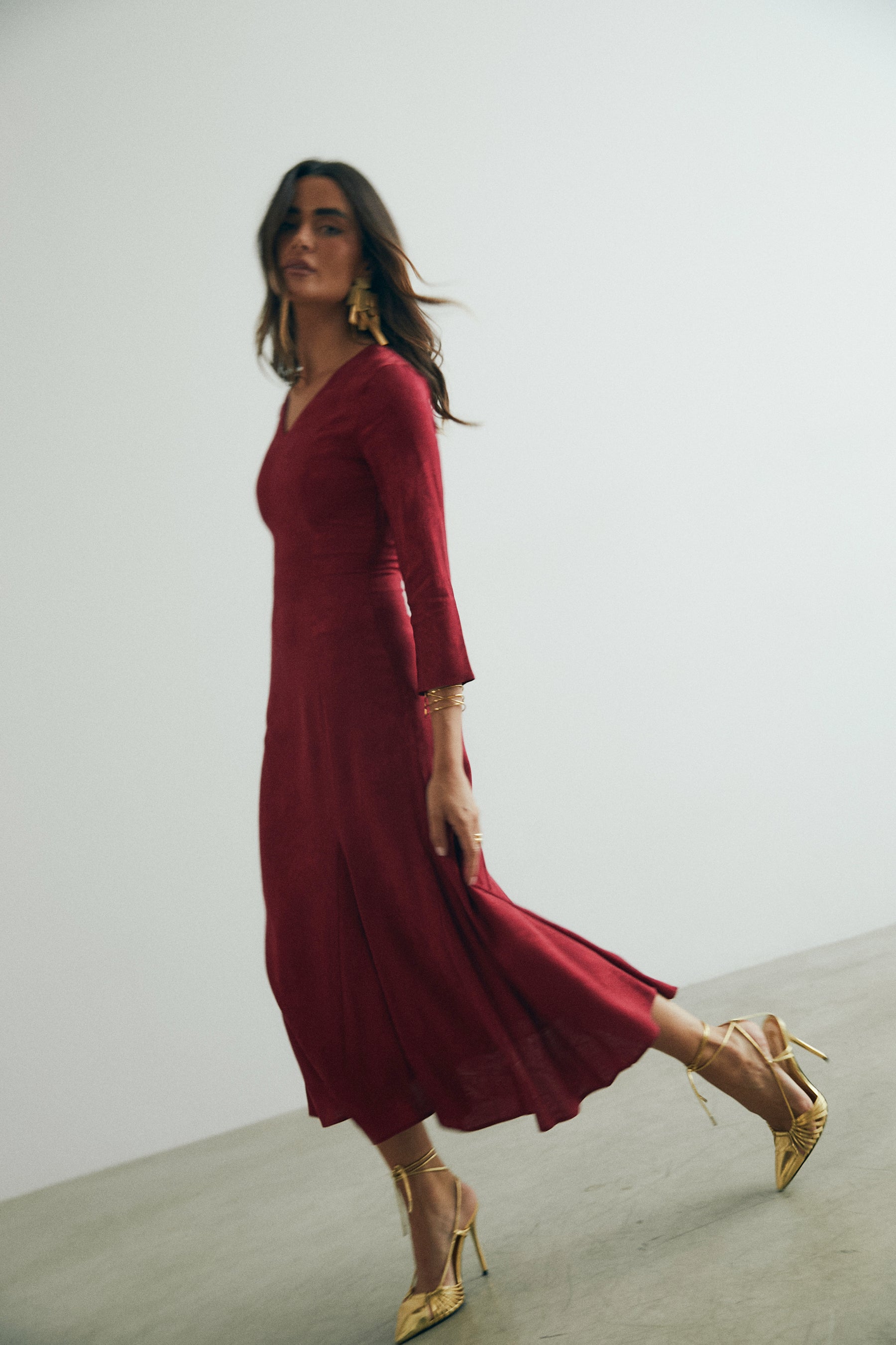 VESTIDO INÉS GRANATE