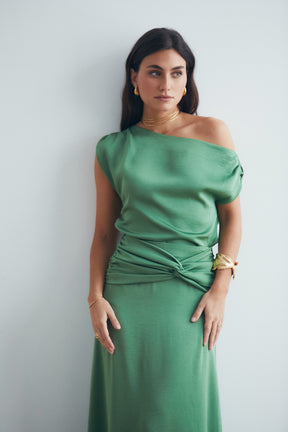 TOP AIDA SIN MANGAS VERDE